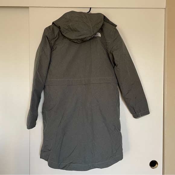 the north face 2-in-1 parka - Picture 2 of 14